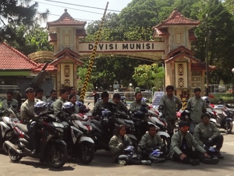 Kantuk dan Jalan Rusak Hadang Soul Rider di Jalur Batu - Jember