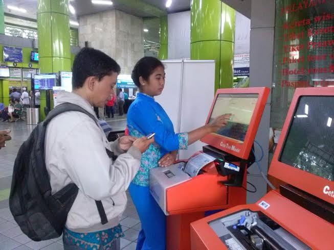  Beli Karcis Kereta Api di ATM Tiket Lebih Murah dan 