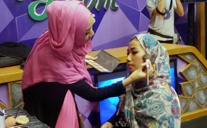 dyan utami berkompetisi di sunsilk hunt agar ibu dyan utami berkompetisi di sunsilk hunt agar ibu