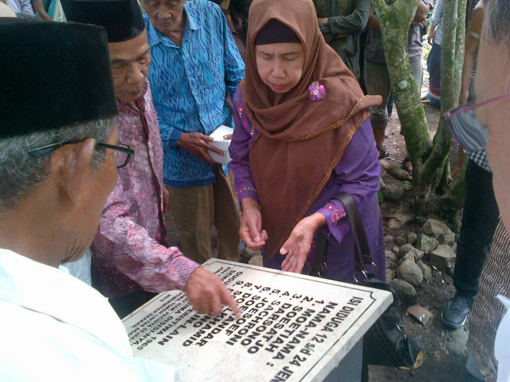 Makam Massal Tragedi 1965 Di Tengah Hutan Semarang Diberi Nisan