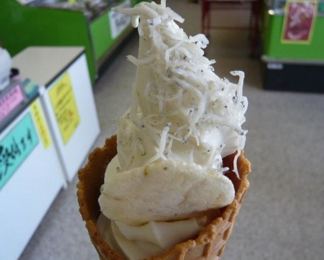 Mau Cicip Es Krim Rasa Wakame dan Ikan yang Gurih Dingin 