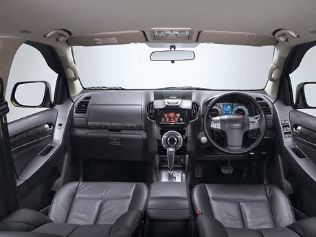 Isuzu Segarkan Tampilan Interior MU-X