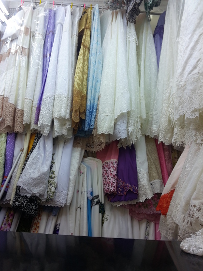 Mukena Katun Jepang dan Paris Favorit Untuk Lebaran, Pilih ... Jual mukena katun jepang renda rajut, Pinky. jumbo, cantik ...