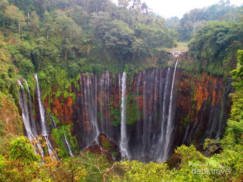 Menakjubkan Air Terjun Tumpak Sewu Niagara nya Indonesia 