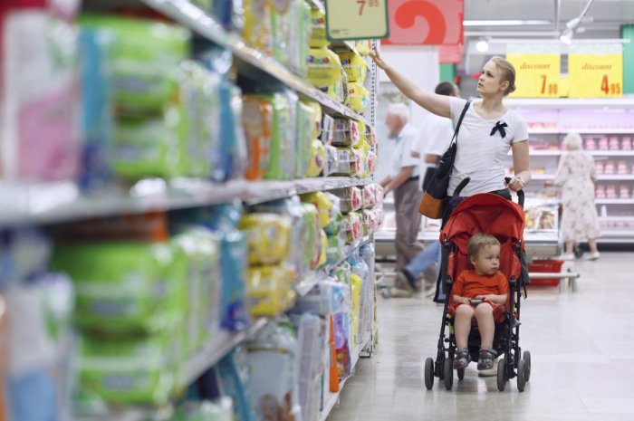 Mengapa Kita Jadi Lebih Boros di Bulan Maret Diskon dan Marketing