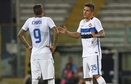 Mauro Icardi - Stevan Jovetic (Getty Images/Marco Luzzani)
