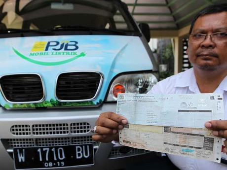 Mobil Operasional PJB Gresik Sudah Pakai Listrik