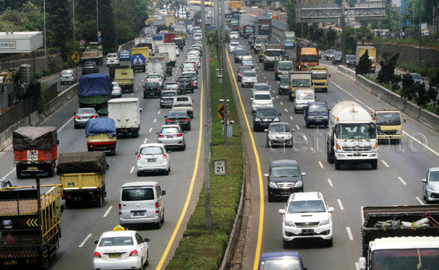  Tarif  Tol  Dalam  Kota  Naik 1 November Ini Daftarnya