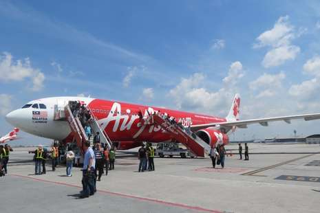 Daftar Perubahan Jadwal  Penerbangan  AirAsia  di Bali Hari  