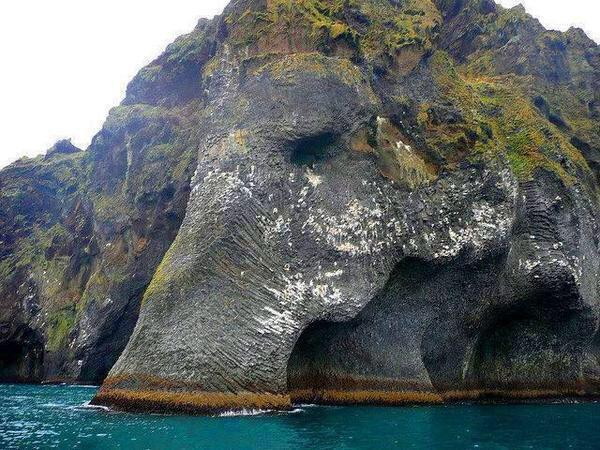 Aneh Tapi Nyata, Pulau Ini Berbentuk Gajah!