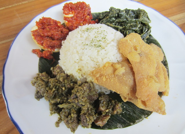 Fitzroy: Sedapnya Lidah Sapi Cabe Hijau yang Pedas Empuk