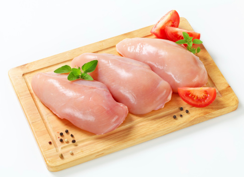 Agar Daging Dada Ayam Terasa Gurih, Olah dengan Trik Ini