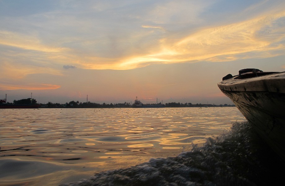 Menyusur Keindahan Sungai Musi di Palembang