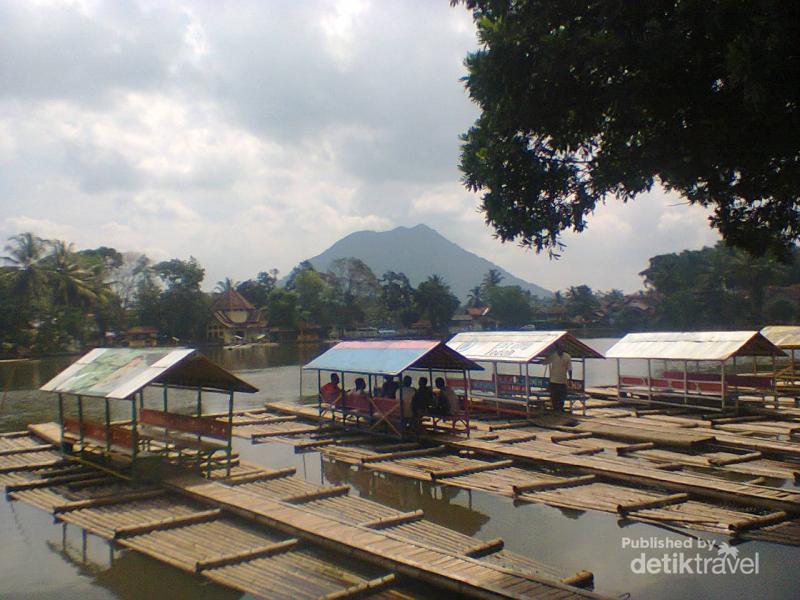 Seperti Ini Uniknya Kampung Pulo di Garut