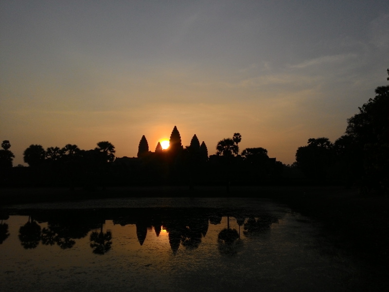 Gambar Pemandangan Di Pagi Hari Yang Cerah - Gambar ...