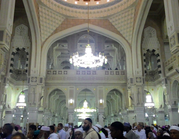 Ramadan di Tanah Suci, Ini Tips Buka Puasa di Masjidil Haram