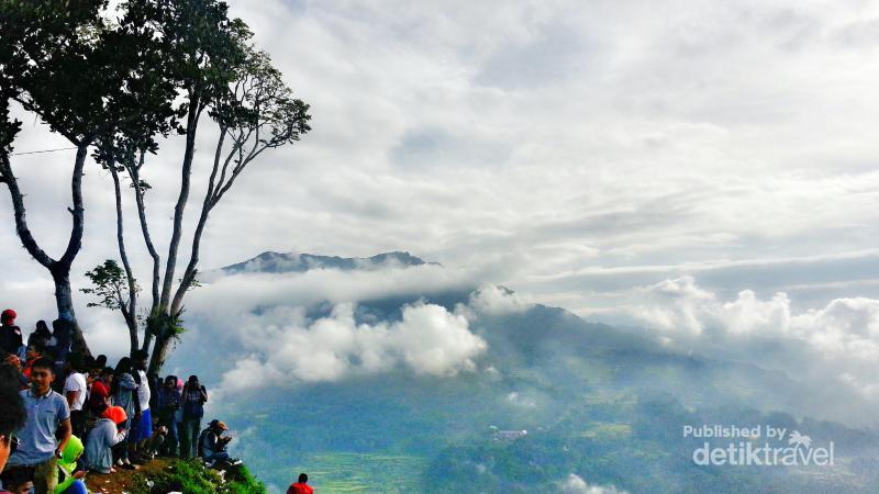 Wisata negeri diatas awan ciamis