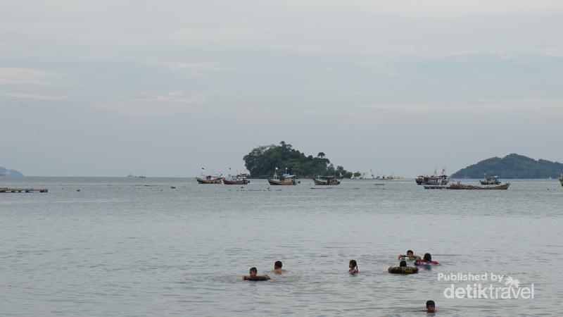 Menutup Akhir Pekan Di Pantai Duta Wisata Lampung