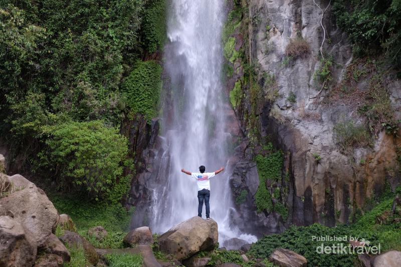 Sumpah Raja raja di Air Terjun Janji