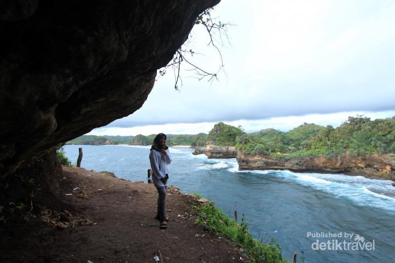 Batu Bengkung Yang Indah Banget