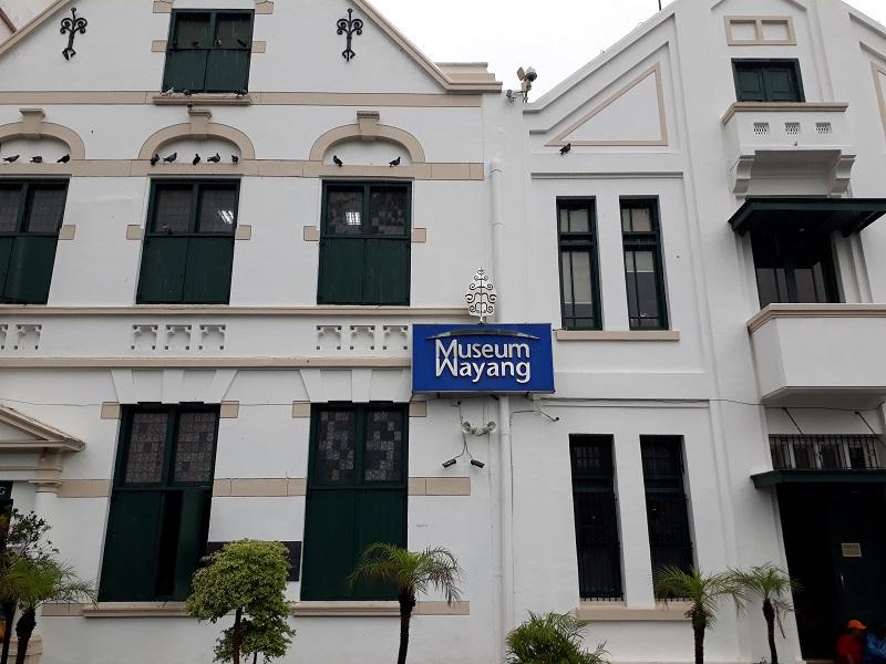  Kota  Tua dan Museum Wayang