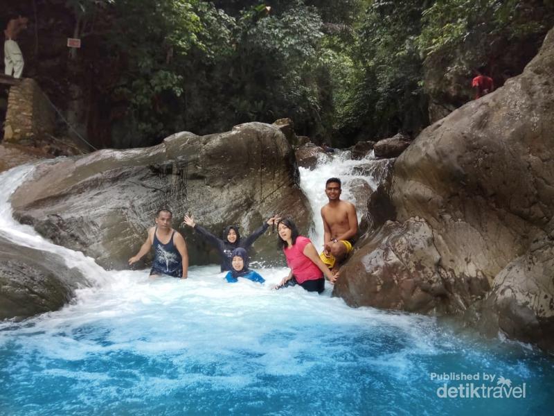  Leuwi Hejo Curug yang Sangat Cantik di Bogor