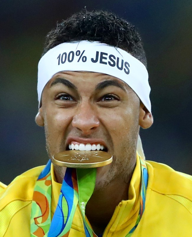 Emas Neymar untuk Brasil
