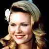Kirsten Dunst Akan Lepas Masa Lajang