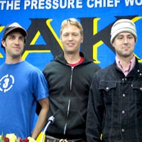 Weezer dan Cake Gabung di Lollapalooza