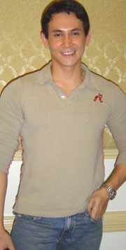 Marcellino Tunggu Petunjuk Untuk Nikah