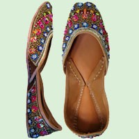 Sepatu A la India