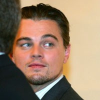 Leonardo Di Caprio Beli Pulau