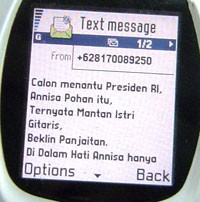 Melacak Jejak Pengirim SMS Yang Memfitnah Annisa Pohan