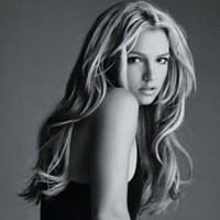 Britney Spears Utang US$ 5 Juta