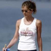 Jennifer Aniston Nyesel