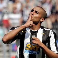 Gol ke-100 Trezeguet Buat Juve