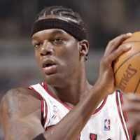 Bulls Tukar Curry ke Knicks