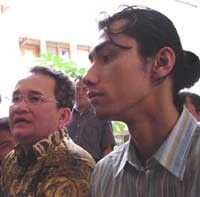 Menanti Vonis, Revaldo Pasrah
