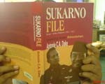 Sekelumit Isi Sukarno File