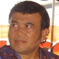 Rhoma Irama Tak Peduli Angel Lelga