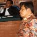 Nurdin Ingin Pertahankan Peter Withe