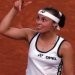 Hingis Pilih Sharapova