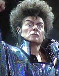 Diberi Uang, Korban Pencabulan Rocker Cabut Tuntutan