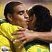 Adriano Ingin Ikuti Ronaldinho