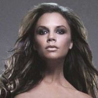 Victoria Beckham Dapat Kalung Rp 20,2 M