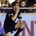 Asisten Wasit Dicederai Penonton