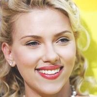 Rambut Scarlett Johansson Dihargai Rp 67 Miliar