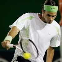 Federer Melaju ke Final