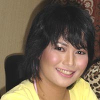 Dea Mirella di Jalan yang Benar