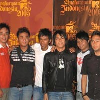 Konser Peterpan, Penonton Dilarang Pacaran!